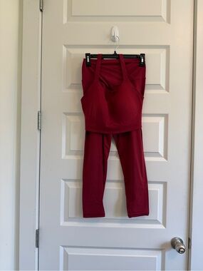 Aerie Workout Set in Cherry Tart